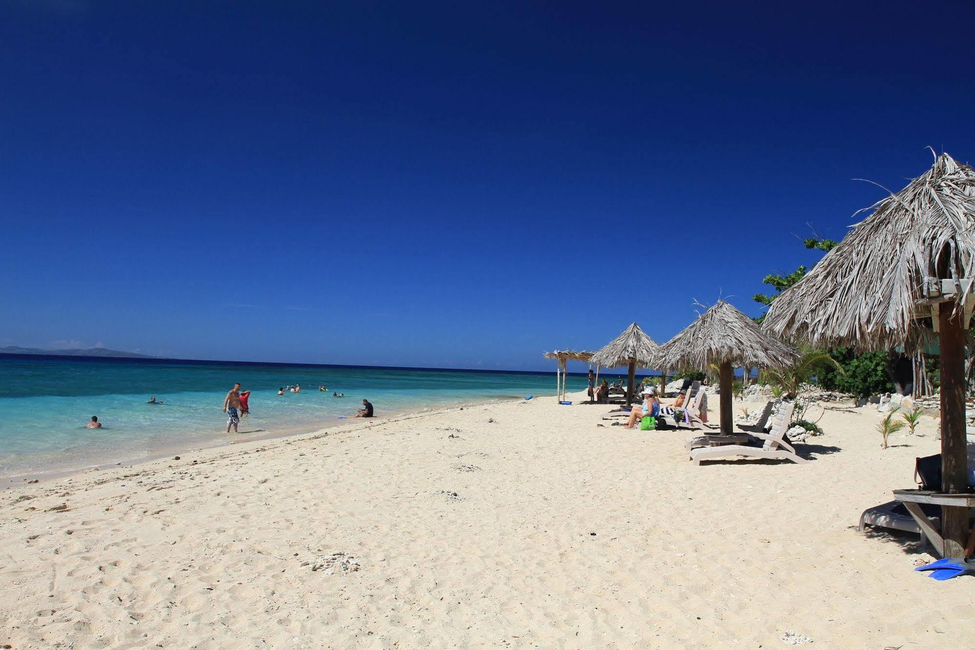 เซาท์ ซี ไอส์แลนด์ รีสอร์ต Hostel South Sea Island ภายนอก รูปภาพ