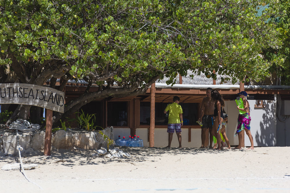 เซาท์ ซี ไอส์แลนด์ รีสอร์ต Hostel South Sea Island ภายนอก รูปภาพ